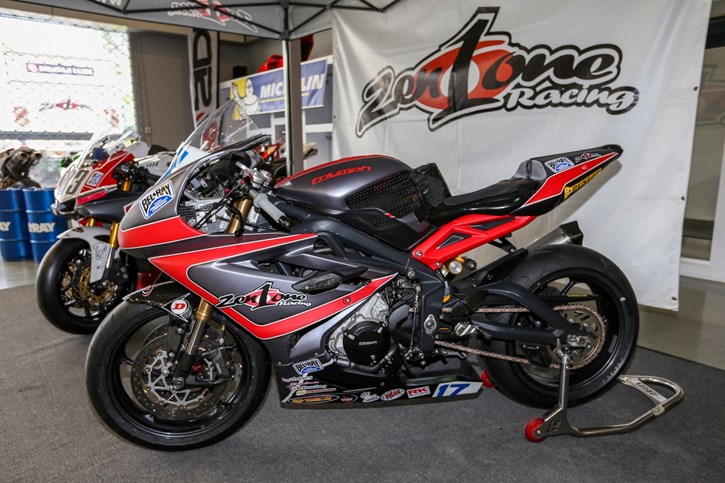 Triumph Daytona 675 Mihas